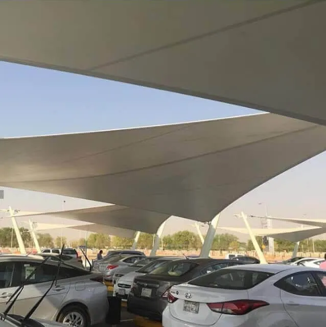 مظلات سيارات شراع